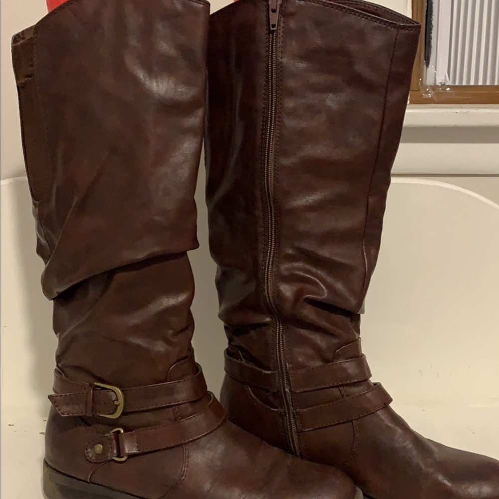 brown boots size 9
